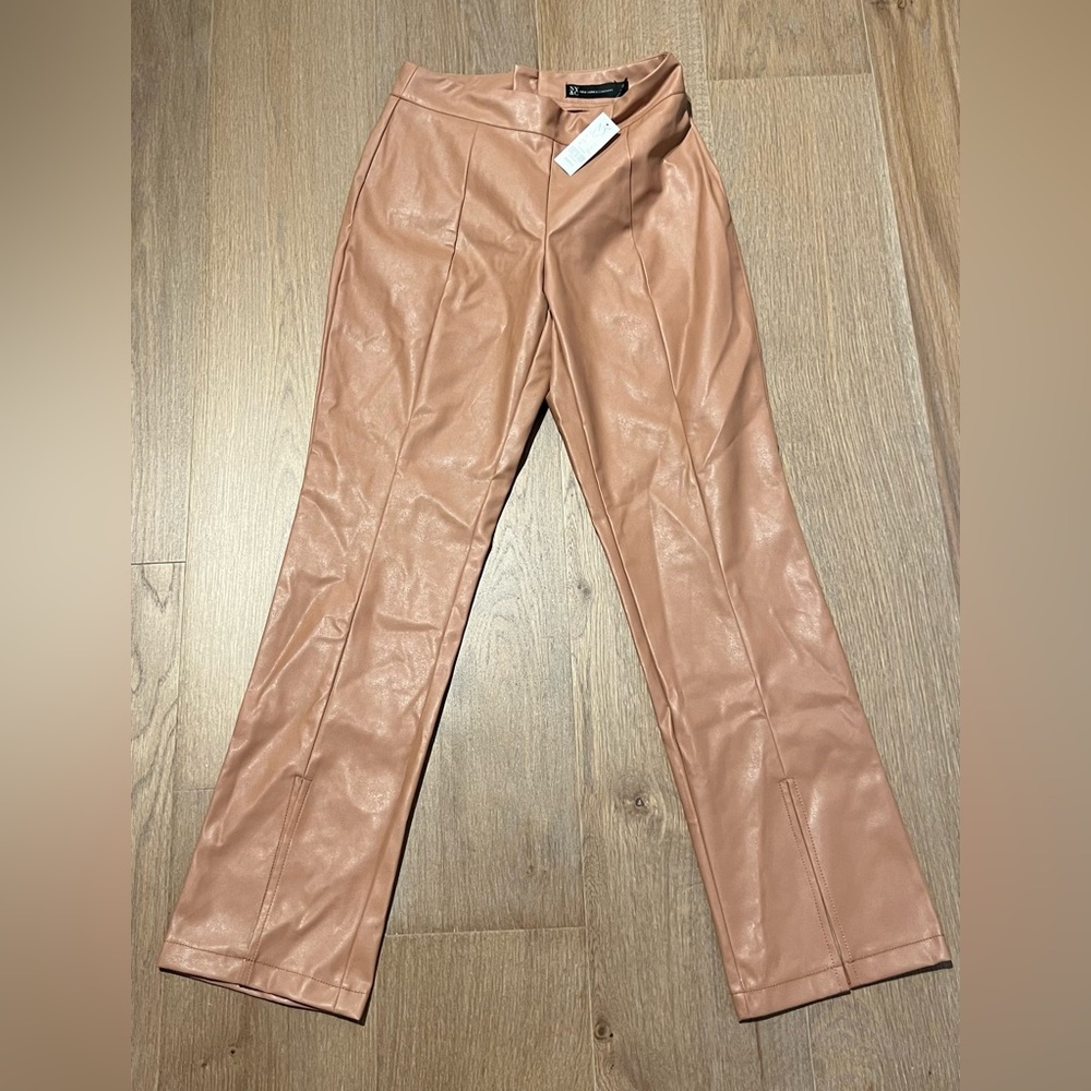 NWT NY&Co Faux-Leather Slit-Hem Straight-Leg Pant size XS